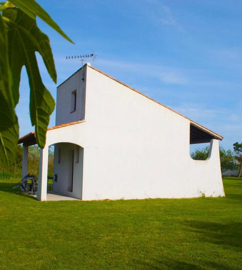 Mas Mls Hotel Saintes-Maries-de-la-Mer Bagian luar foto